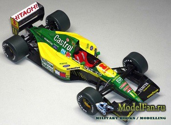 Miroslav Fabian - Lotus 107 - Mika H&#228;kkinen - GP Japan 1992